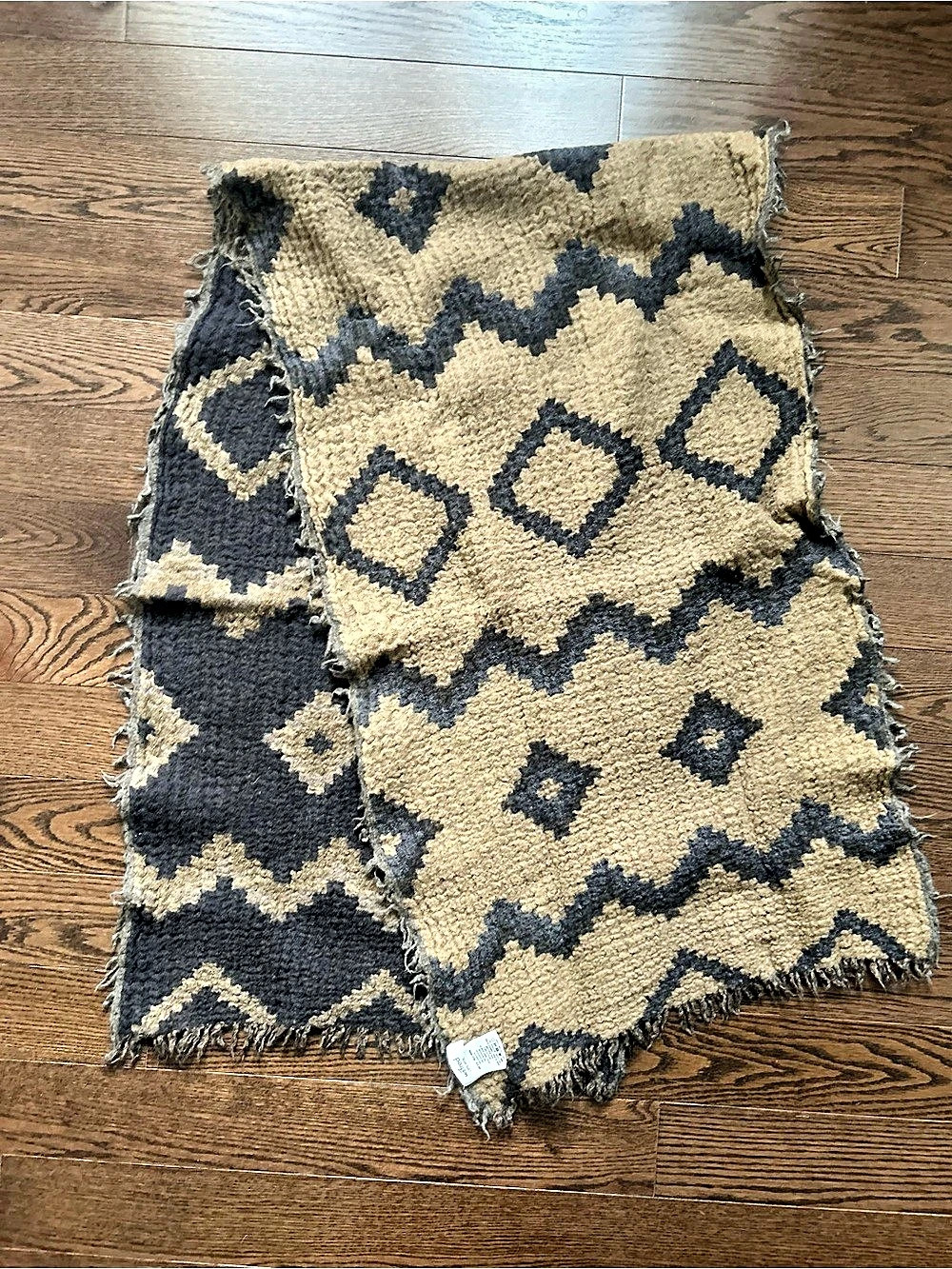 Wilfred Diamond Mosaic Blanket Scarf in Brown & Black